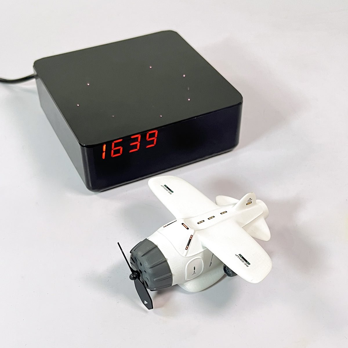 Cute Maglev Mini - Creative Clock